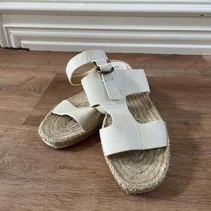 SPLENDID - white gladiator sandals